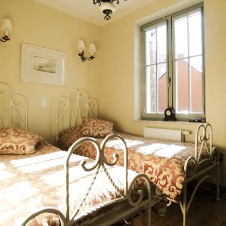 Wiktor Monte Cassino Z Garazem Apartament *